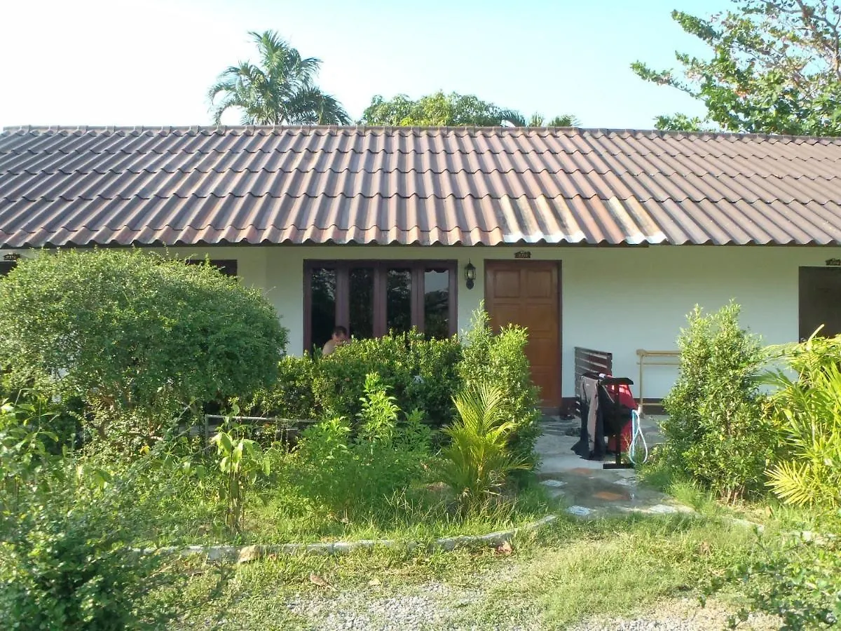Lanta Mermaid Beach Front Resort Ko Lanta 3*,  تايلاند