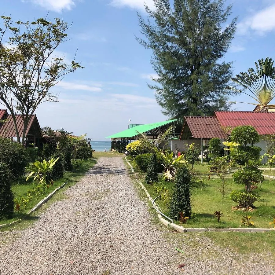 Lanta Mermaid Beach Front Resort Ko Lanta 3*,  تايلاند
